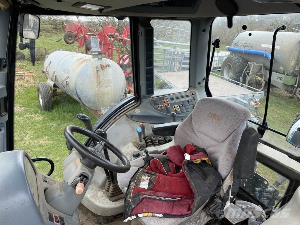 Valtra N92 HITECH Трактори