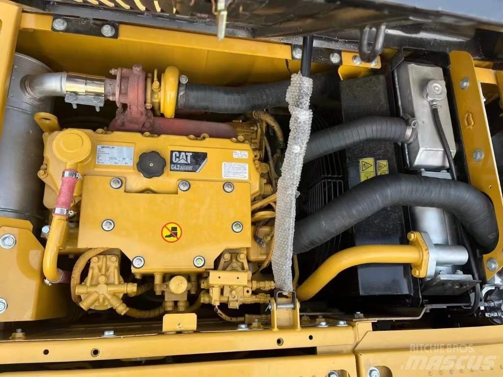 CAT 313 D Гусеничні екскаватори