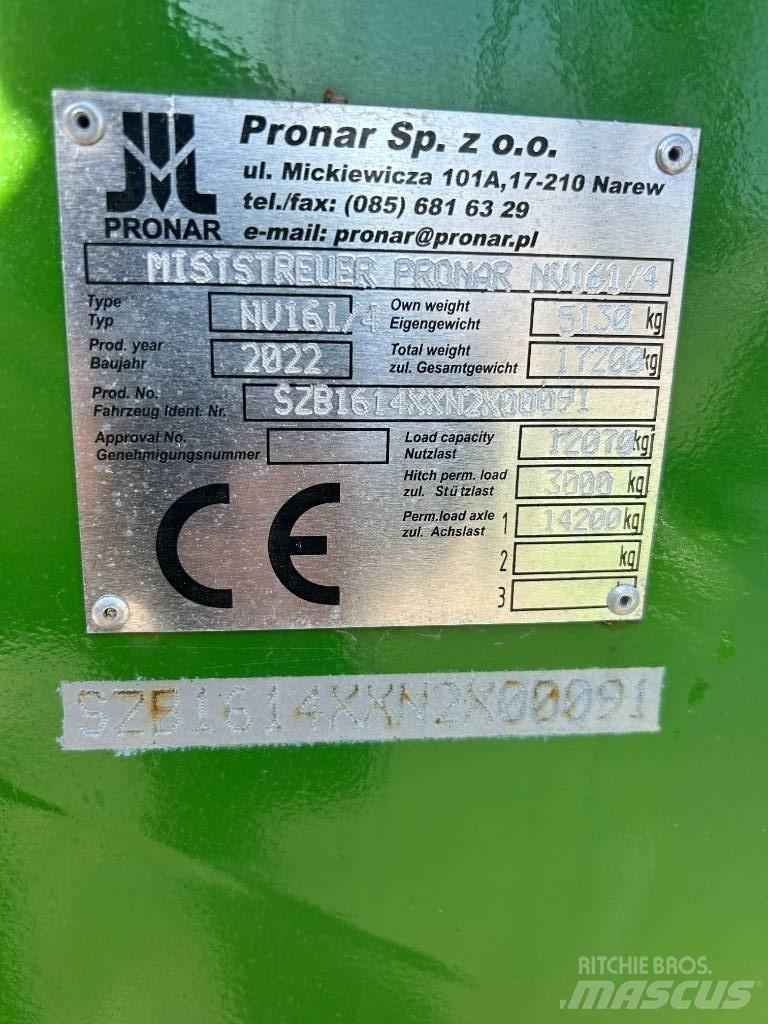 Pronar NV 161-4 Розсіювачі гною