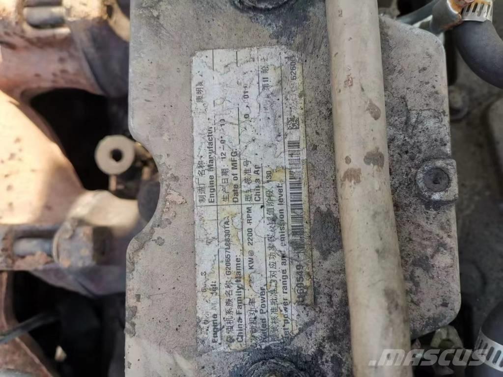 Hyundai 305-9 Гусеничні екскаватори