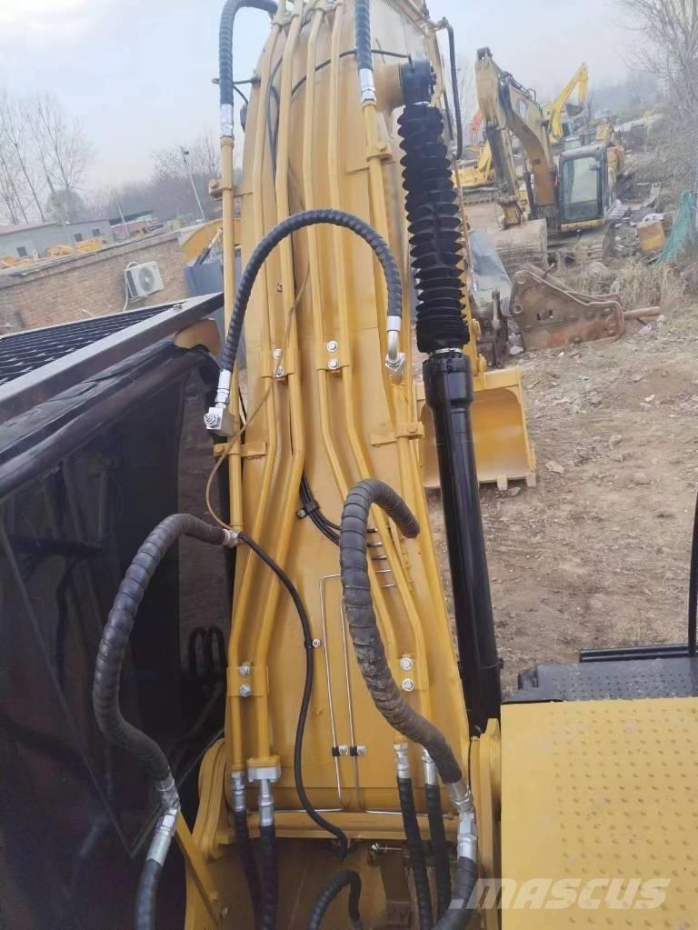 CAT 320 GC Гусеничні екскаватори