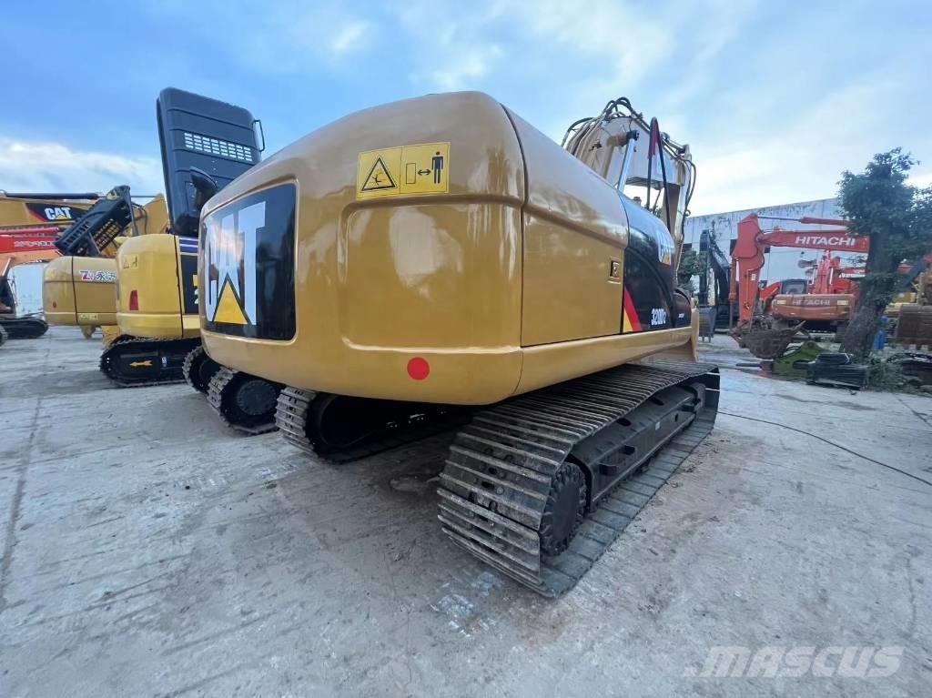 CAT 320 GC Гусеничні екскаватори