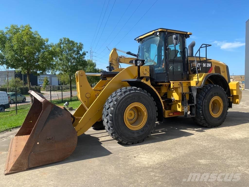 CAT 962 M Фронтальні навантажувачі