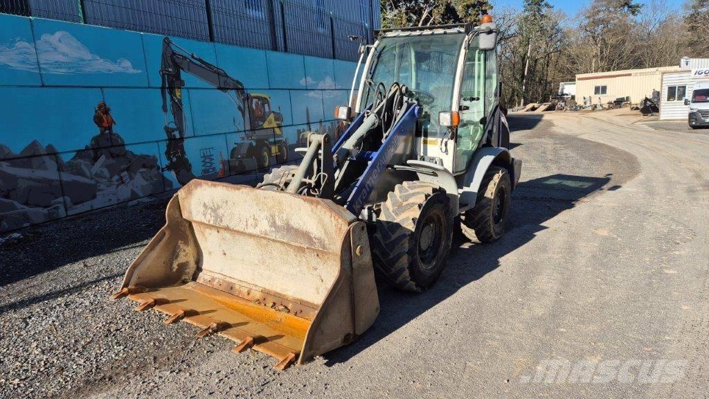 Kramer 750 Фронтальні навантажувачі