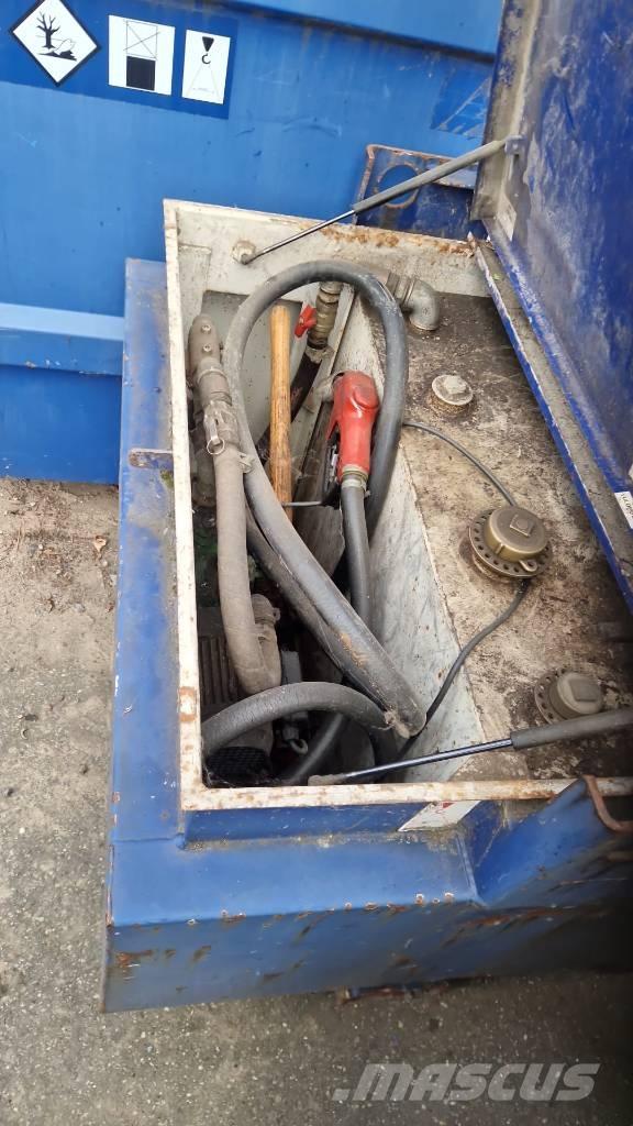  tolsma brandstoftank Інші крани