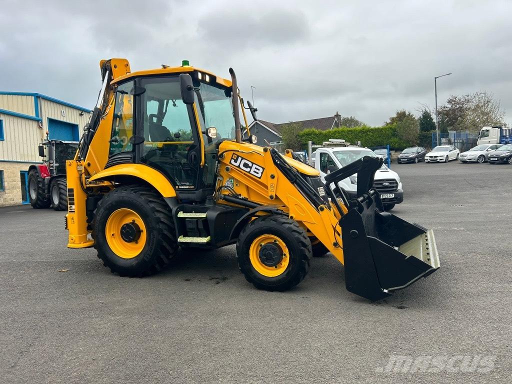 JCB 3CX 81kW / 108 BHP Екскаватори-навантажувачі