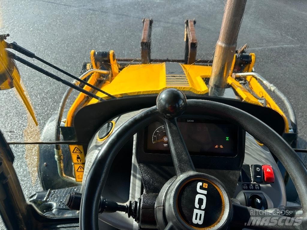 JCB 3CX 81kW / 108 BHP Екскаватори-навантажувачі