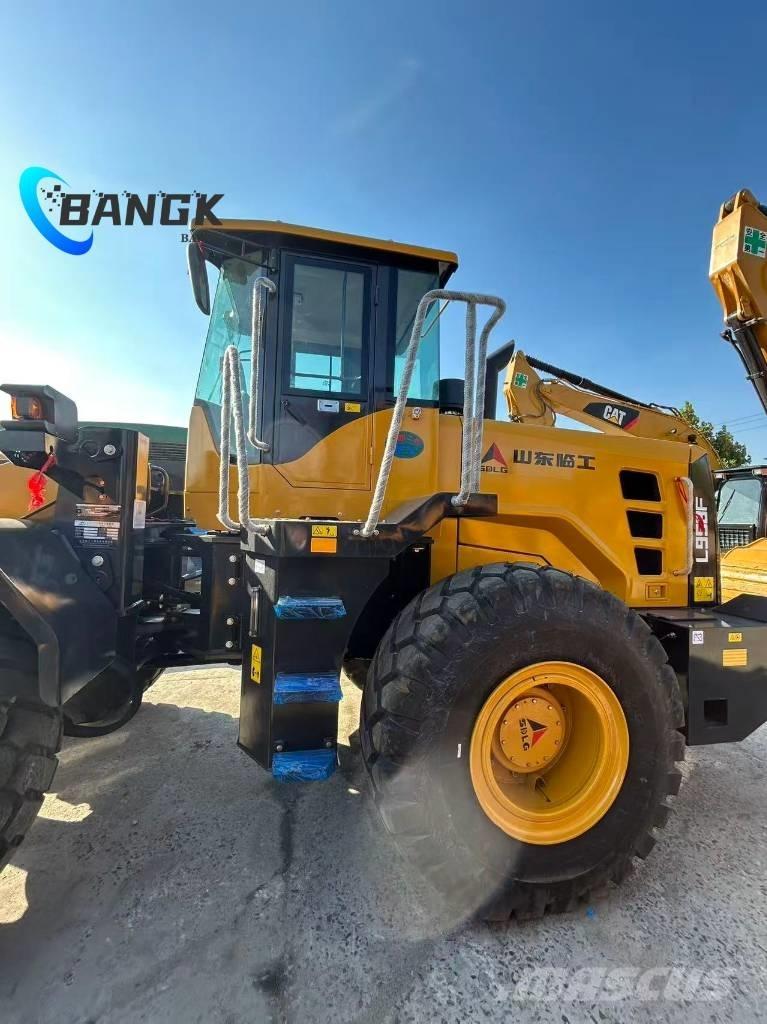 SDLG L 958 F Фронтальні навантажувачі