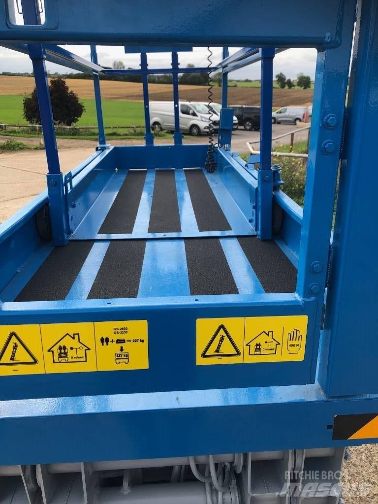 Genie GS 3232 Підйомники-ножиці
