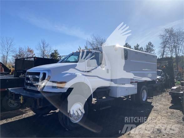 Ford F750 Будтехніка - Інші