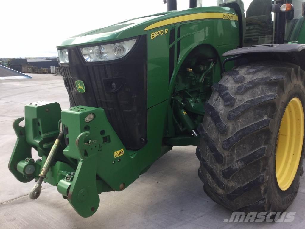 John Deere 8370R Трактори