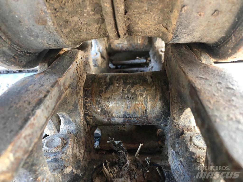 CASE CX 145D SR Гусеничні екскаватори