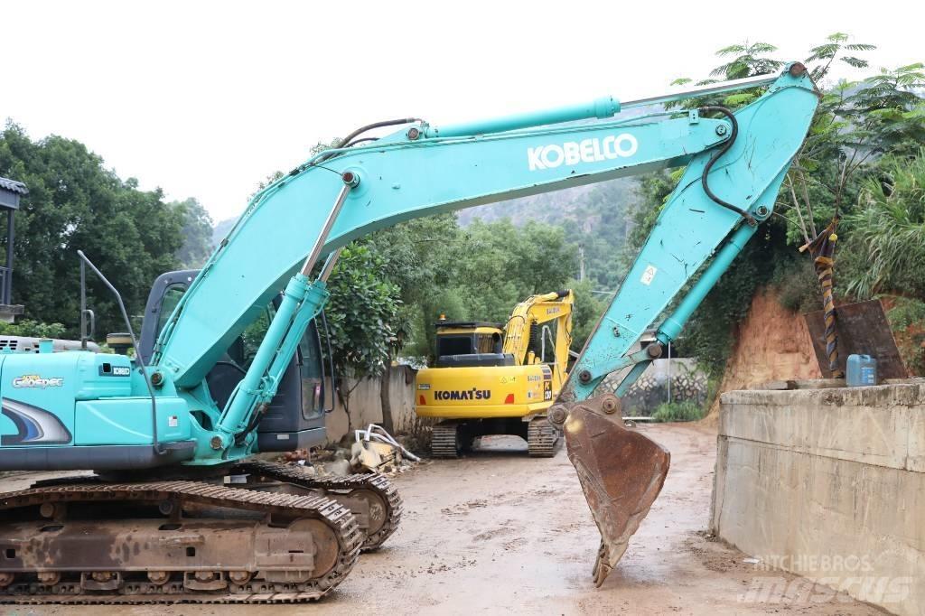 Kobelco SK 200-8 Гусеничні екскаватори