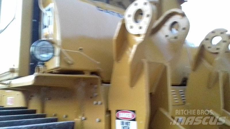 CAT D9G Гусеничні бульдозери