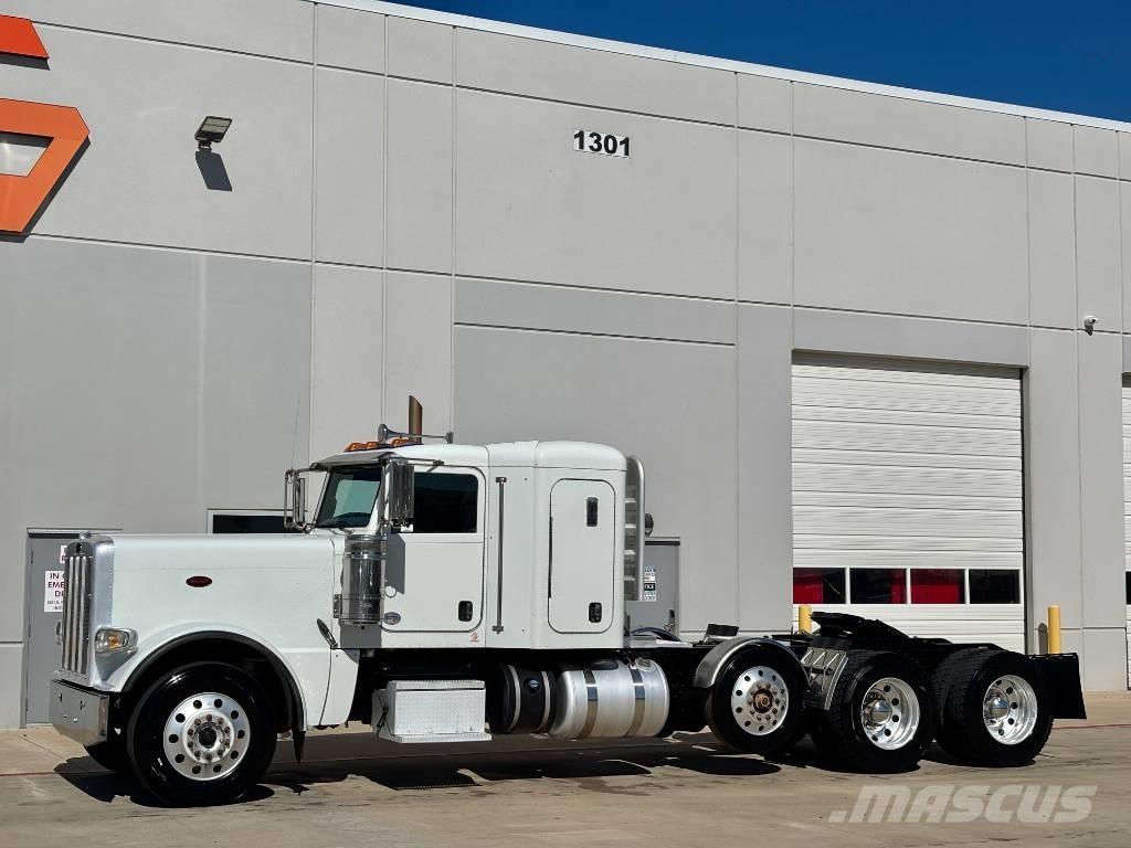 Peterbilt 389 Тягачі