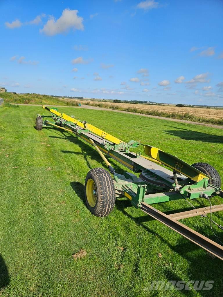 John Deere S 680 Зернозбиральні комбайни
