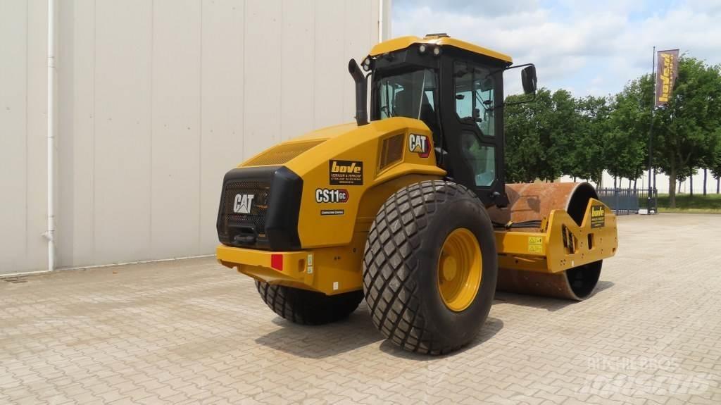 CAT CS11GC Грунтові котки