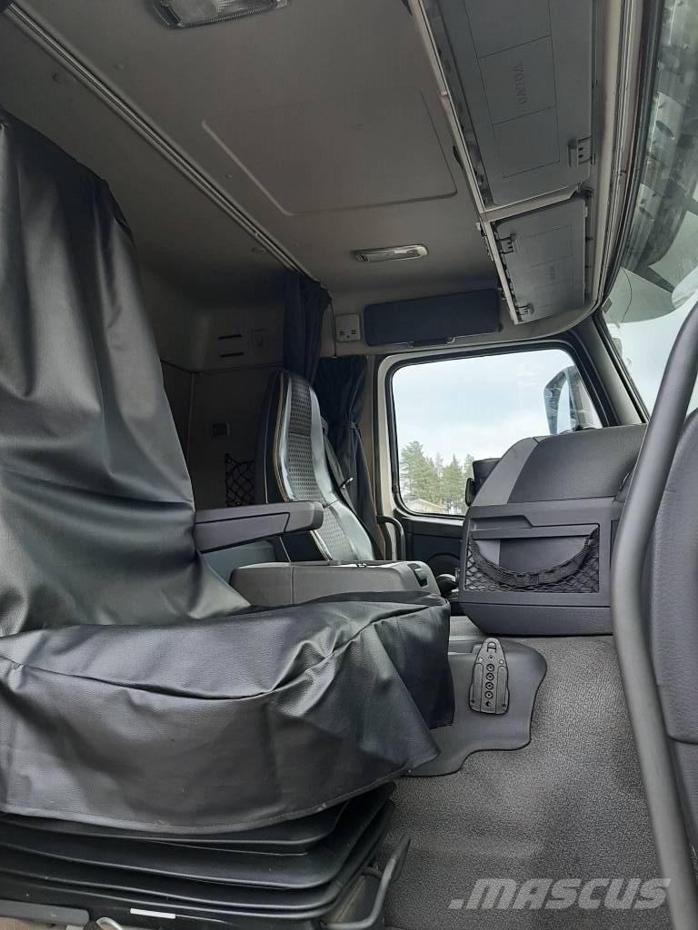 Volvo FM 11 Автоконтейнеровози