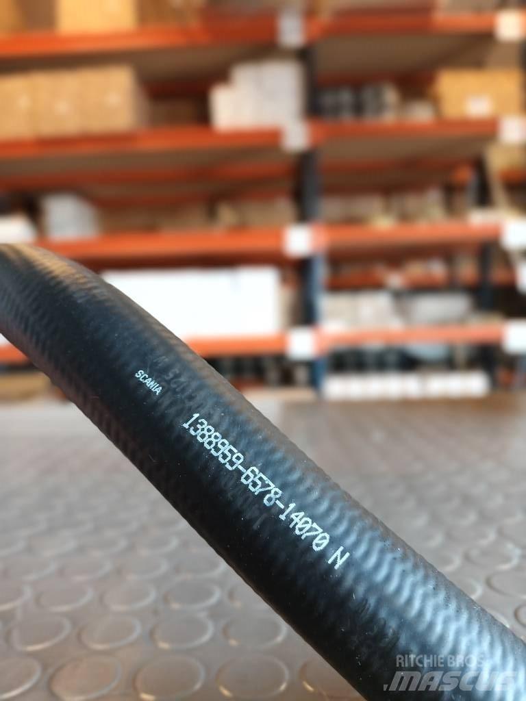 Scania HOSE 1388959 Двигуни
