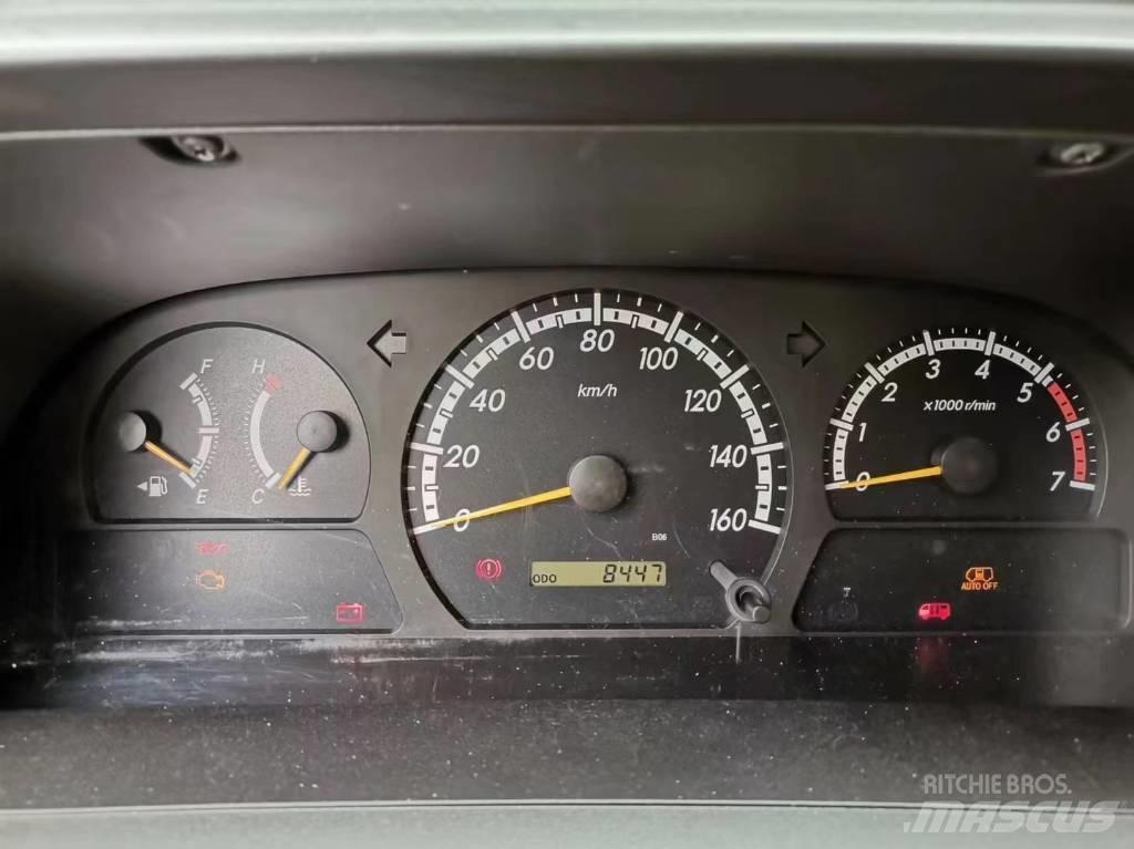 Toyota Coaster Bus Мікроавтобуси