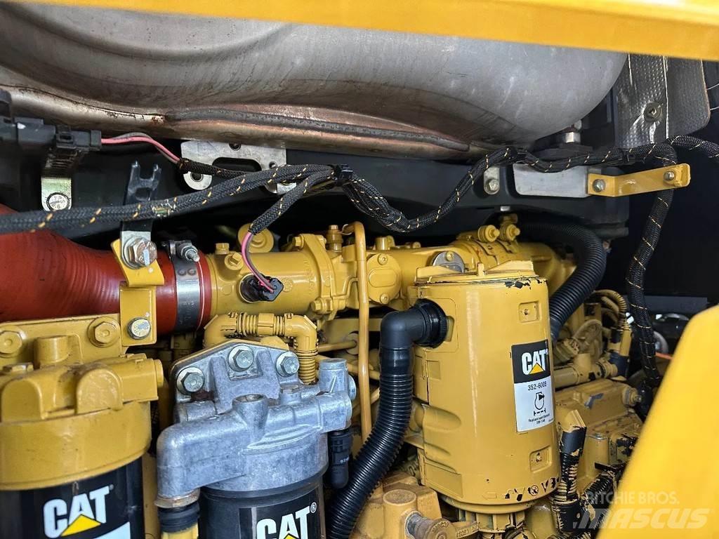 CAT 950G Фронтальні навантажувачі
