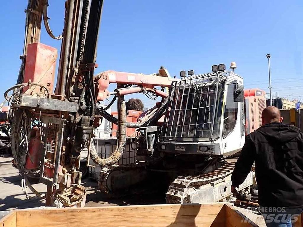 Sandvik DX800 Свердлильні установки
