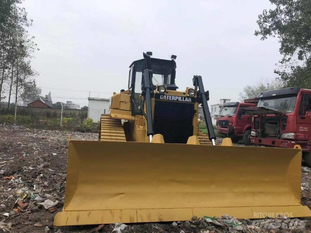 CAT D6H Гусеничні бульдозери