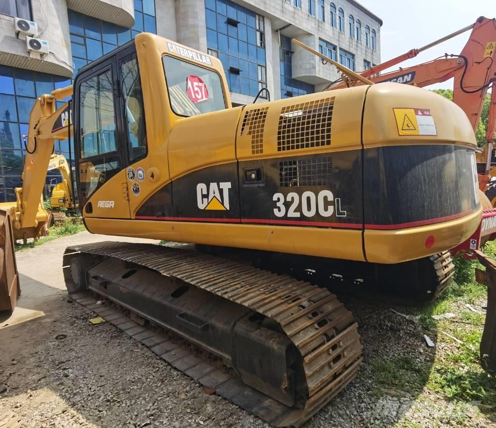 CAT 320 C L Гусеничні екскаватори
