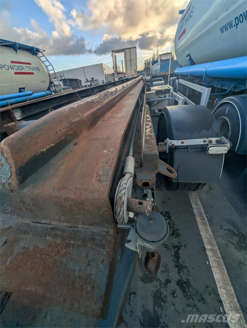 Jyki V31-W0 Контейнеровози