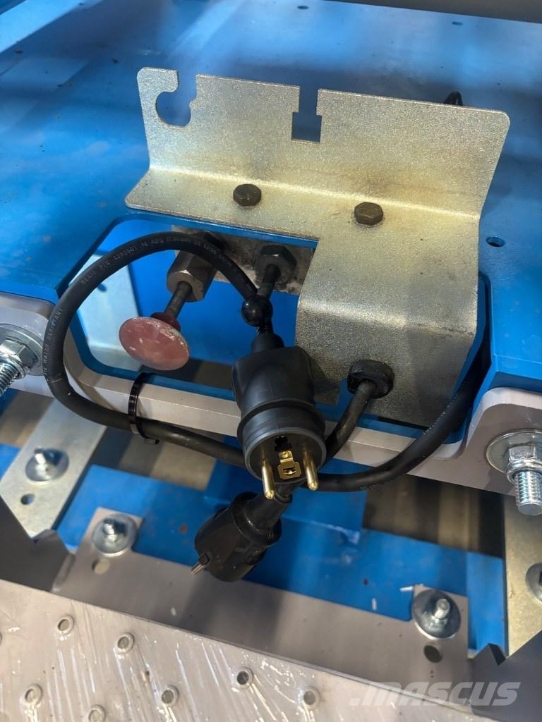 Genie GS 2646 Підйомники-ножиці