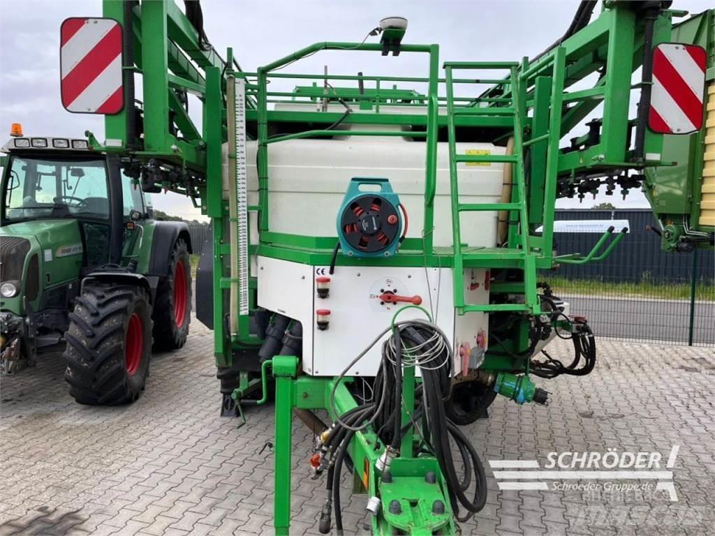 CHD F 5242 Причіпні обприскувачі