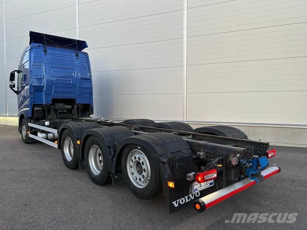 Volvo FH Шасі з кабіною