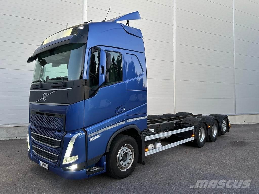 Volvo FH Шасі з кабіною