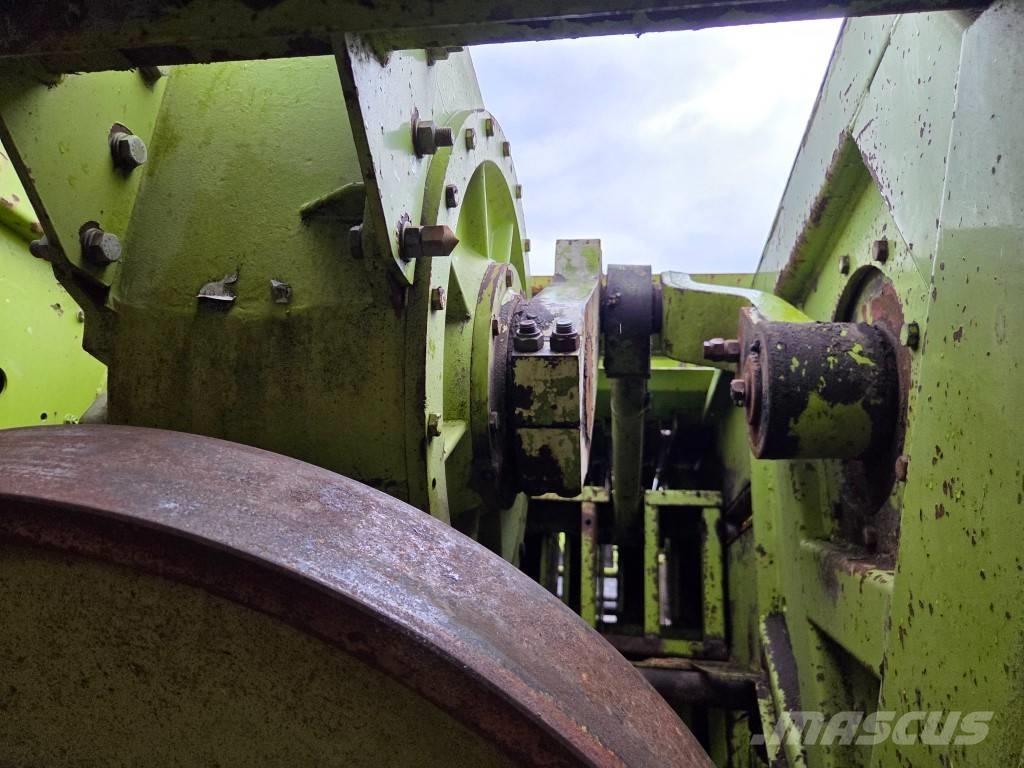 CLAAS Quadrant 1200 Тюкові прес-підбирачі