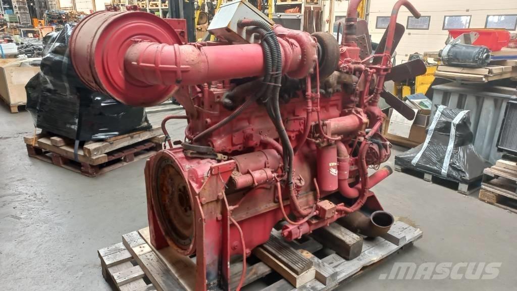 Cummins NT855 Двигуни