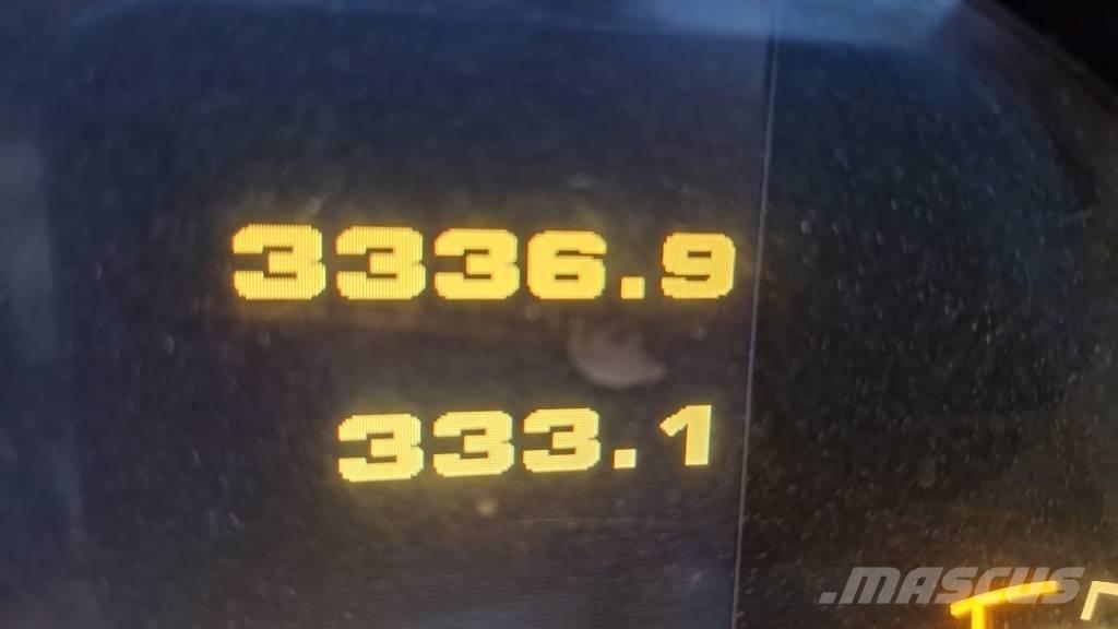 JCB 540-140 Телескопічні навантажувачі