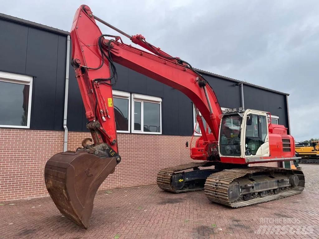 Hitachi ZX300LC-6 Гусеничні екскаватори