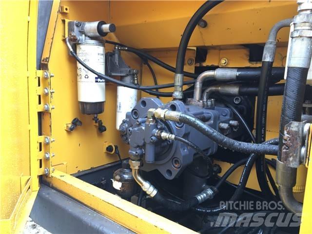 Volvo EC240BLC Гусеничні екскаватори