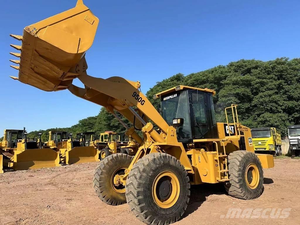 CAT 950G Фронтальні навантажувачі