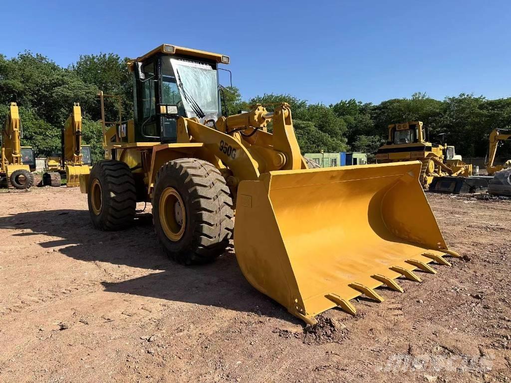 CAT 950G Фронтальні навантажувачі