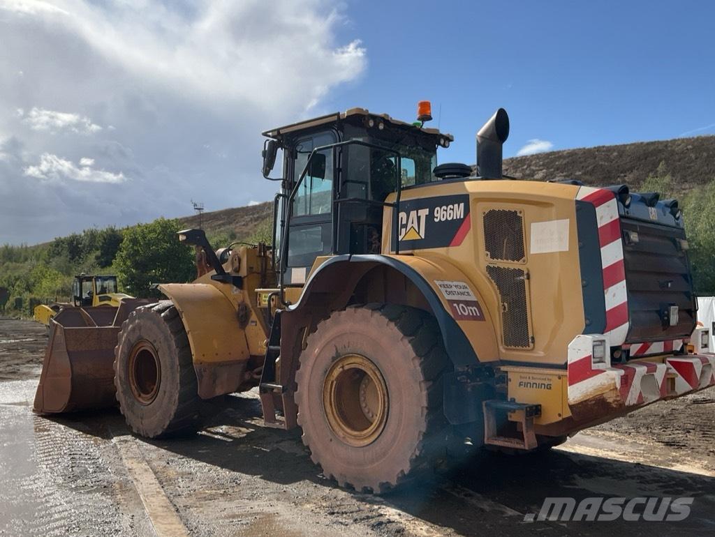 CAT 966 M Фронтальні навантажувачі