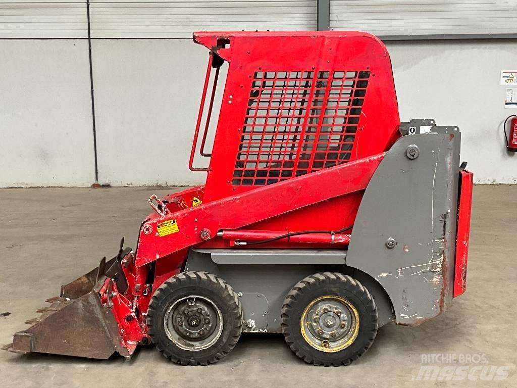 Gehl SL1640 E Міні-навантажувачі