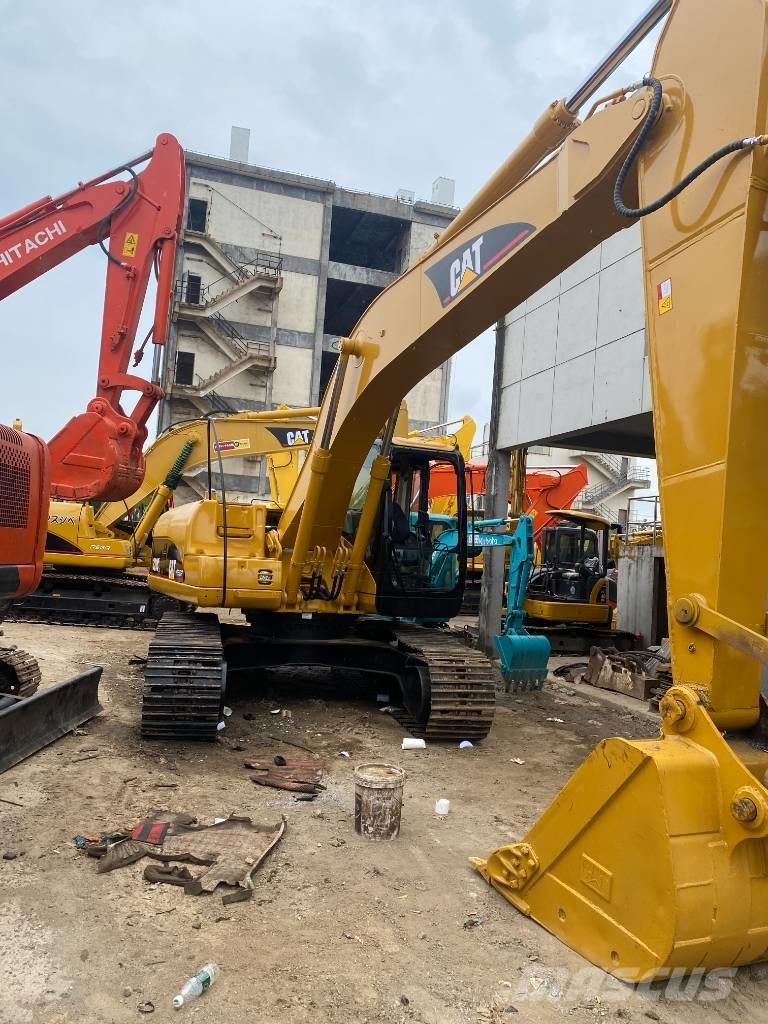 CAT 320 C LC Гусеничні екскаватори