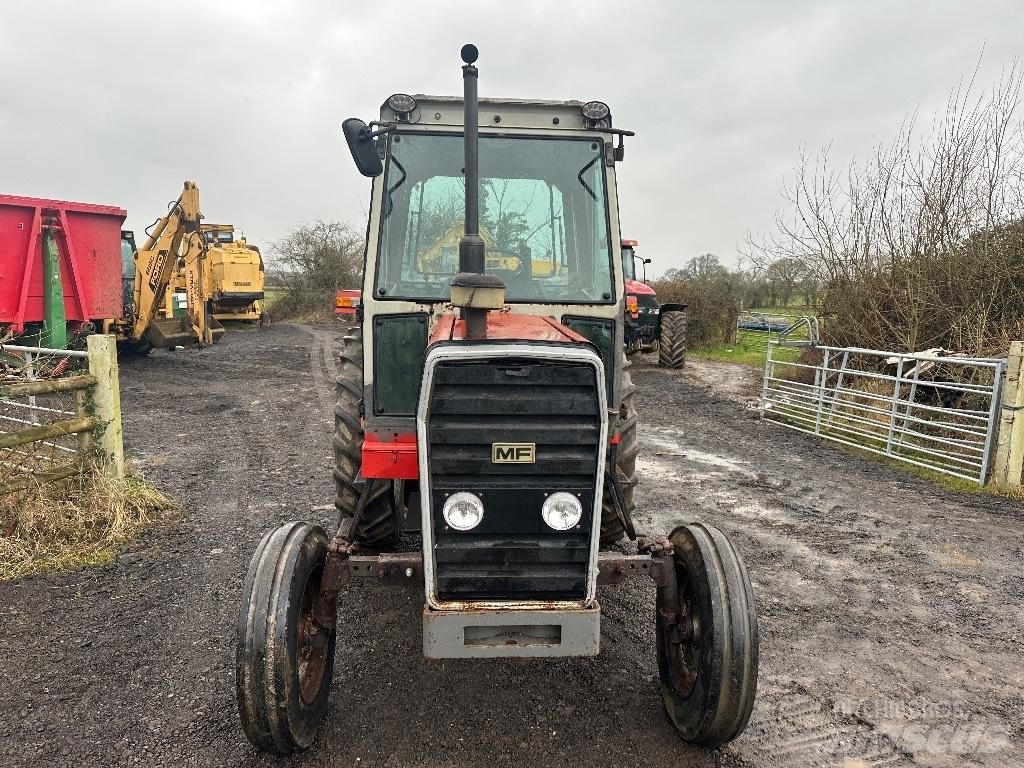 Massey Ferguson 690 Трактори