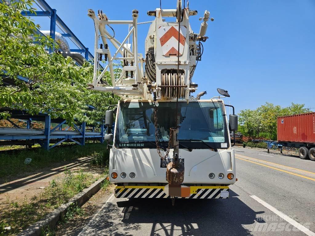Liebherr LTM1055 автокрани