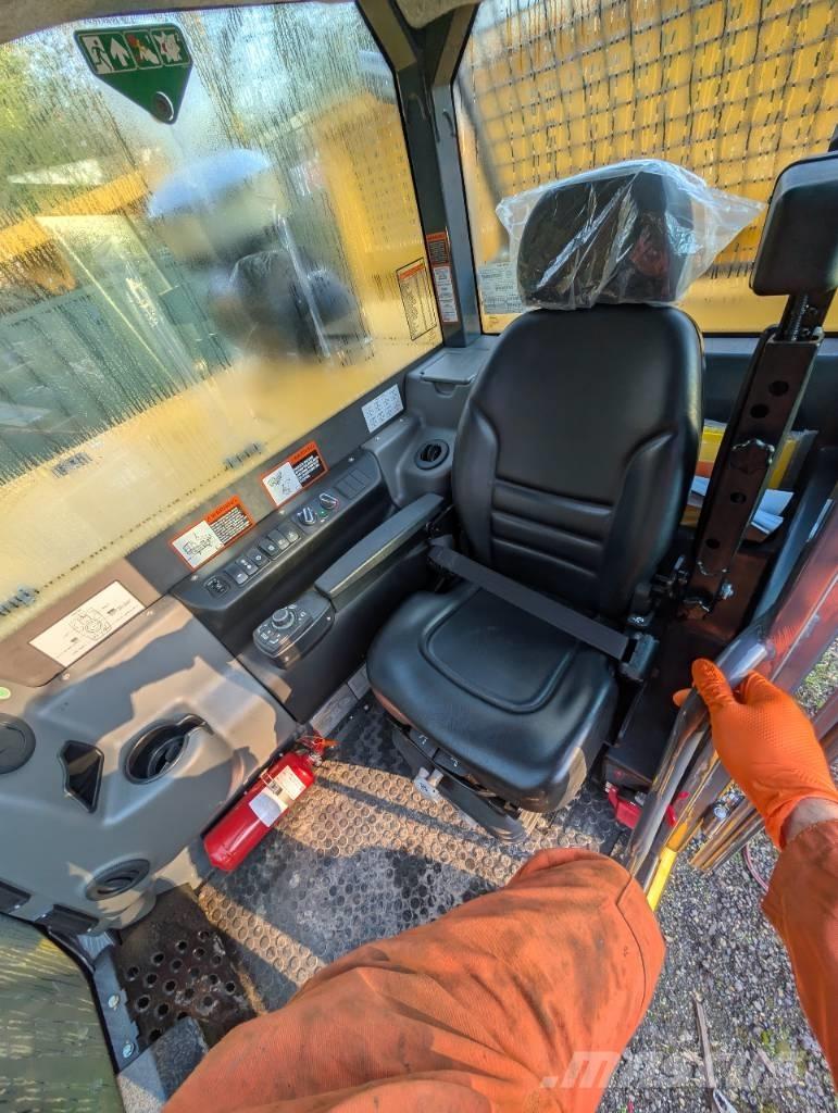 Bell TC7A Гусеничні самоскиди