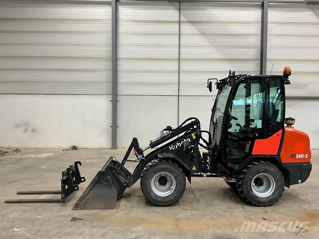 Kubota RT 260-2 Фронтальні навантажувачі
