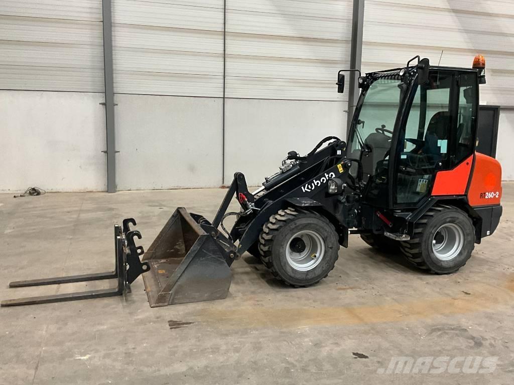 Kubota RT 260-2 Фронтальні навантажувачі