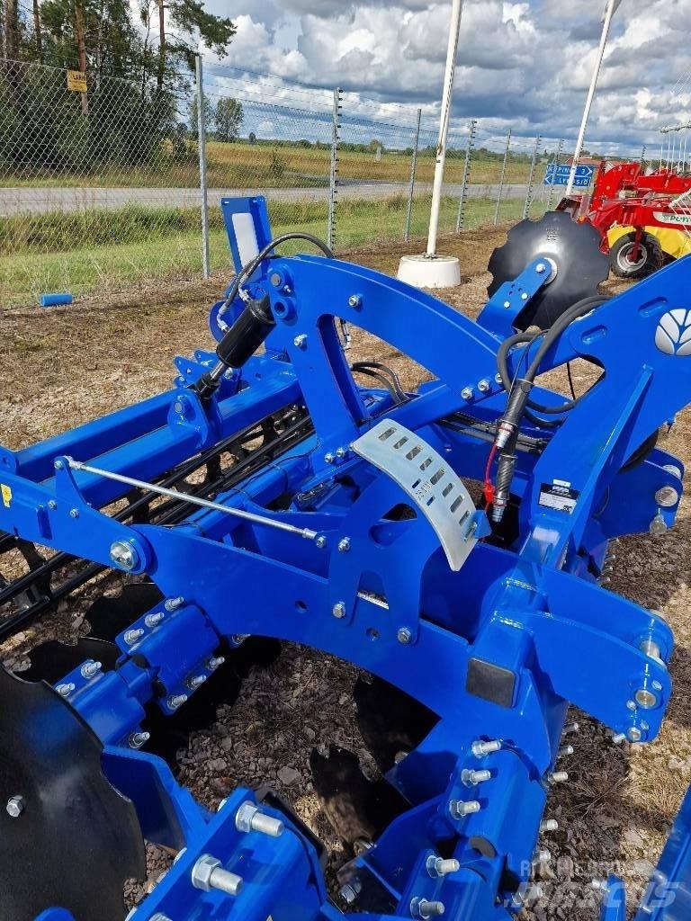 New Holland SDM300R Дискові борони