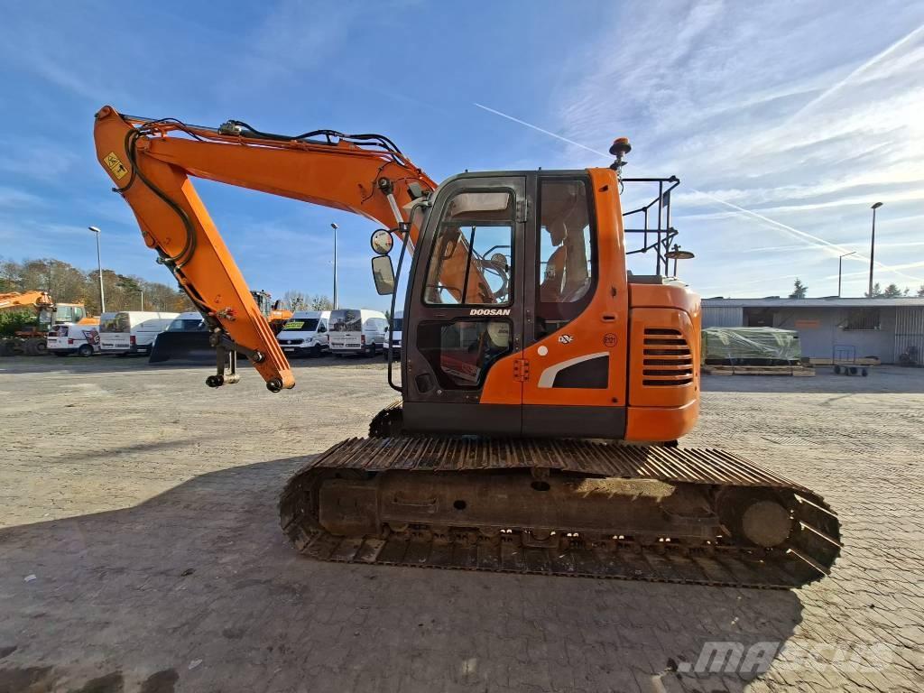 Doosan DX 140 LCR Гусеничні екскаватори